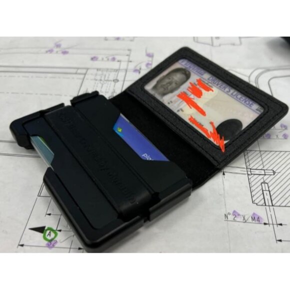 Tactical Minimalist Wallet for Men, Slim RFID-Blocking Metal Card Holder - Picture 6 of 6